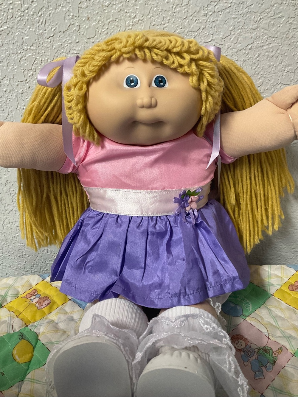 VTG Cabbage Patch Kid Girl Hong Kong HTF Butterscotch Hair Blue Eyes HM#1 1985